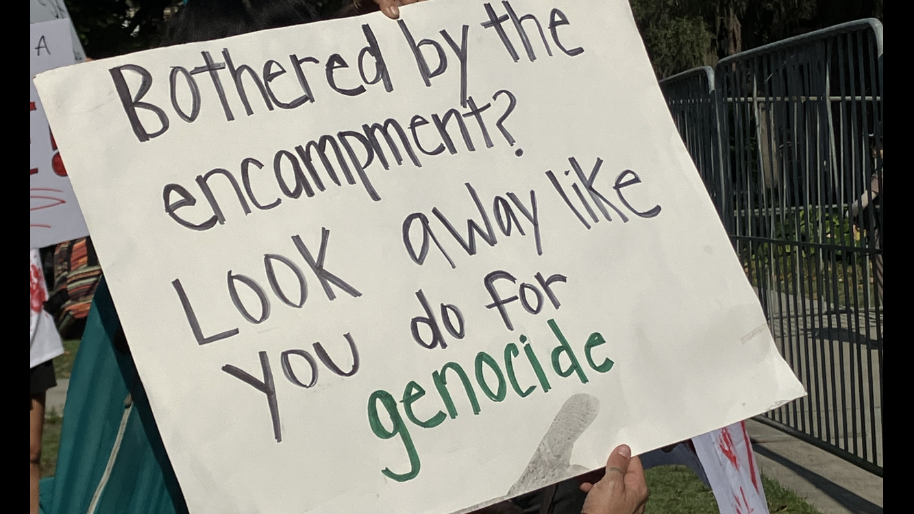 Press Conference For Gov. DeSantis Being Set Up in Front of Pro-Palestine Protesters