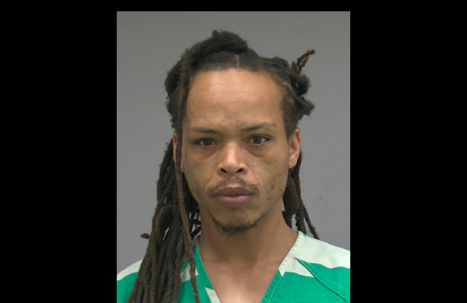 Man Calls Police on His Own Shooting at Come N Go