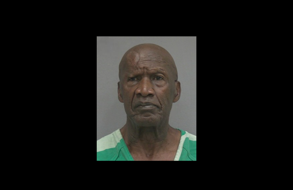 “Yeah I Did It,” Man Tells on Himself, Arrested for Domestic Battery, Released on Recognizance